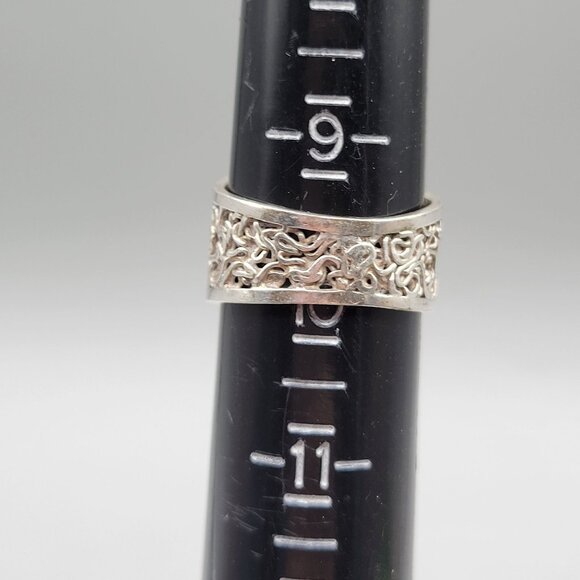 Vintage Spaghetti Filigree Ring Silver Tone Purple Glass Marquise Size 9.75 - Picture 4 of 4